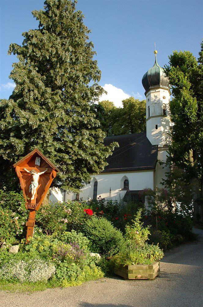 Hotel Zur Schoenen Aussicht Feldkirchen-Westerham Exterior photo